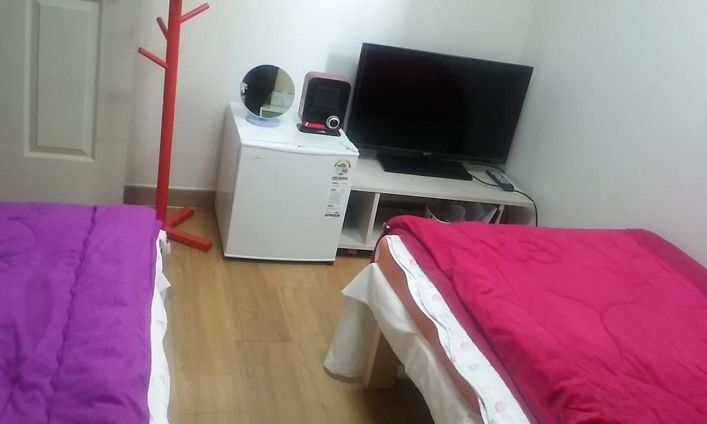 Oxbloodk Pansiyon Gwangju Metropolitan City Oda fotoğraf