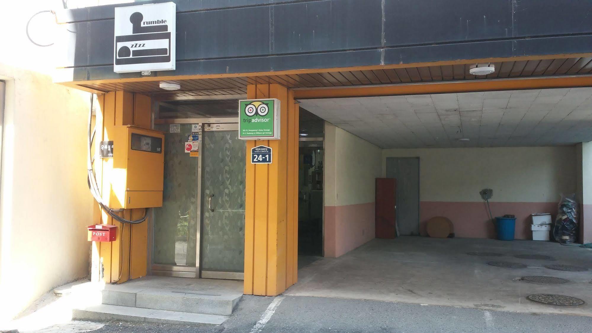 Oxbloodk Pansiyon Gwangju Metropolitan City Dış mekan fotoğraf